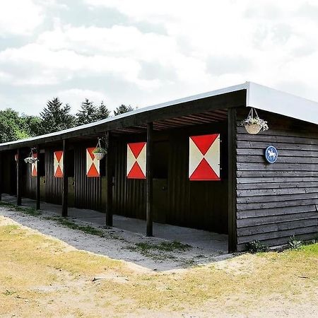 Sfeervol Chalet In Het Bos Nunspeet Extérieur photo
